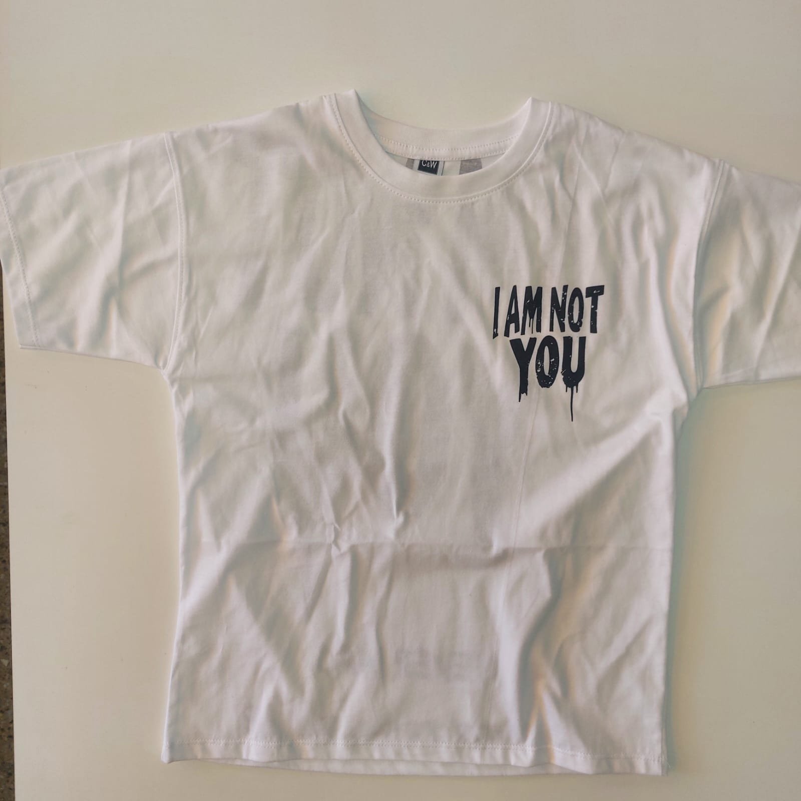 Remera Blanca I AM NOT YOU