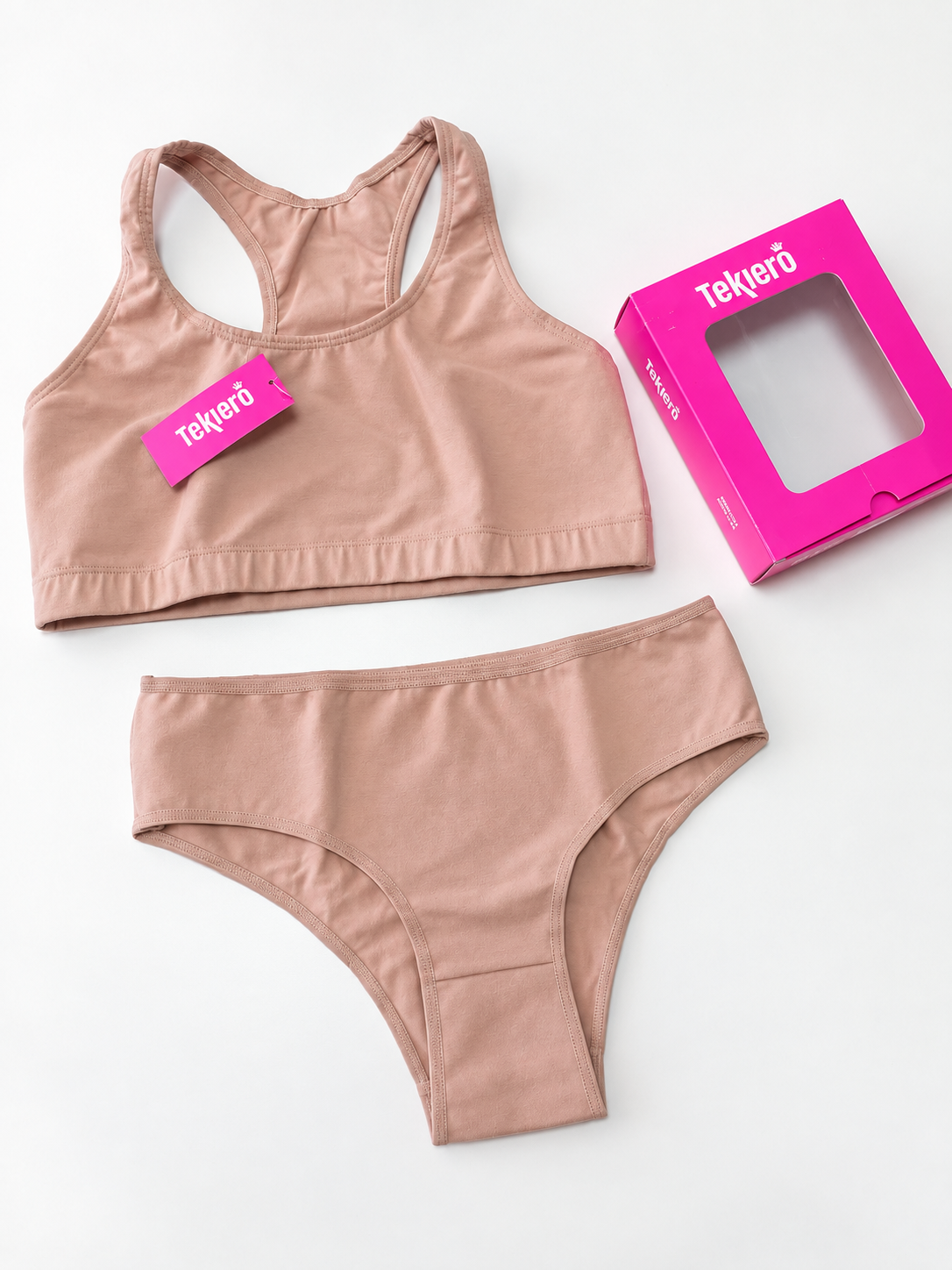 Conjunto Juvenil Top Deportivo y Bombacha Rosa Nude