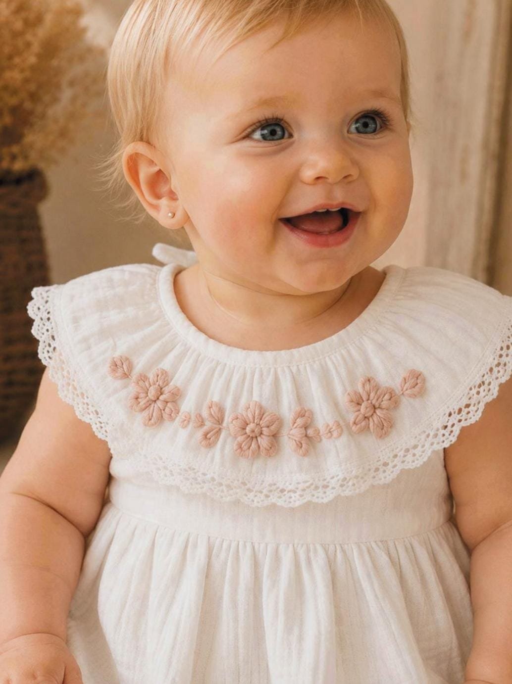 Vestido Bebé Cotton Baby Blanco con Bordado Floral