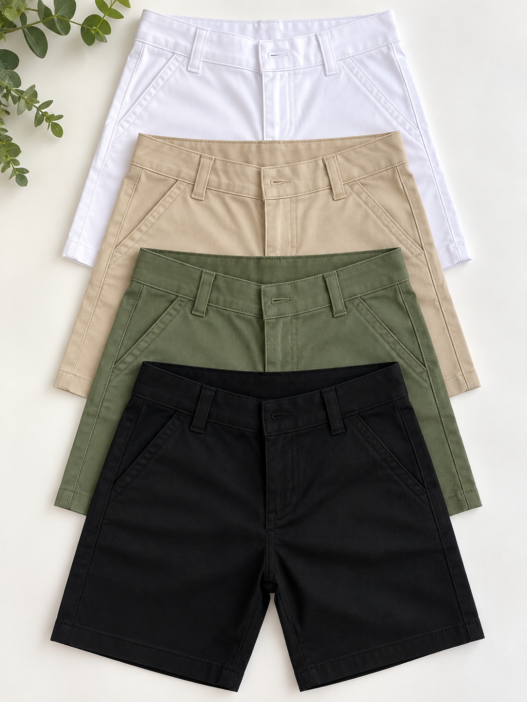 Bermuda Corte Chino de Gabardina