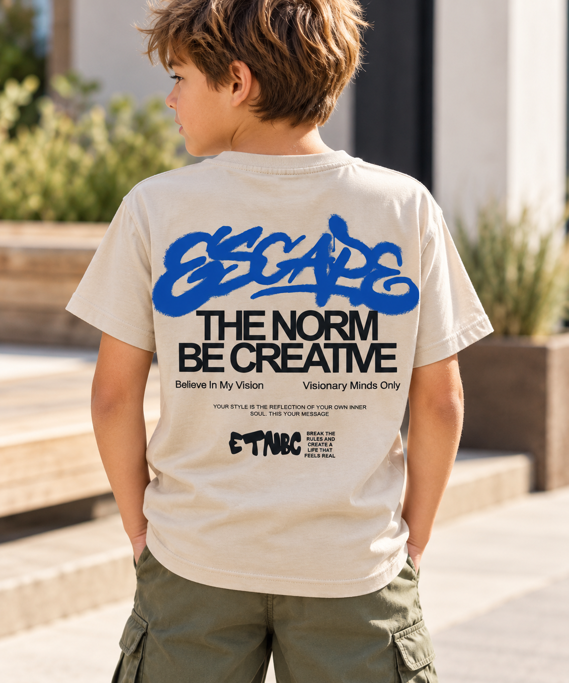 Remera Infantil “The Norm” Estampa Urbana